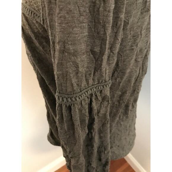 Sundance Women's Long-Sleeve Royal Rosie Olivenight Green Crinkle Top - Small - Picture 5 of 10